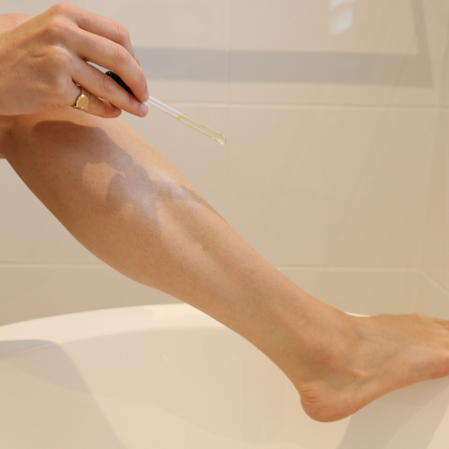 Soothing Shave Oil Rosehip